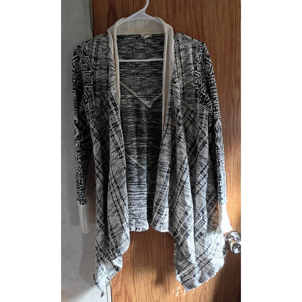 Anthropologie Tiny Boho Tribal Drape Cardigan Sm Black White Geo Knit Layering